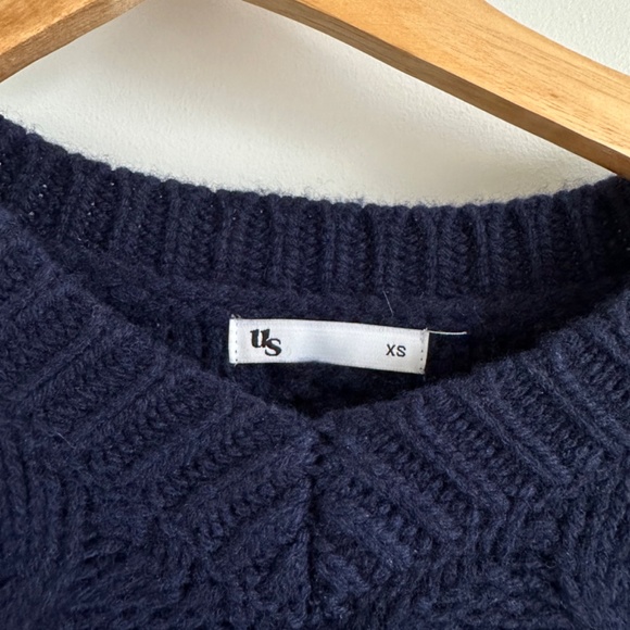 Uncle studio sweater - Picture 2 of 2